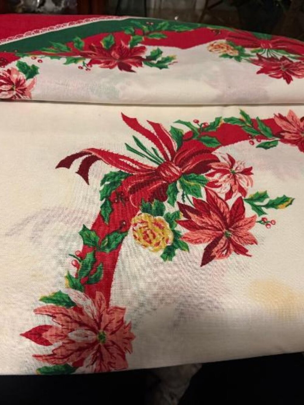 Vtg Christmas Poinsettia & Ribbon Cotton/Poly Tablecloth 60x80" - Lot#34-32X